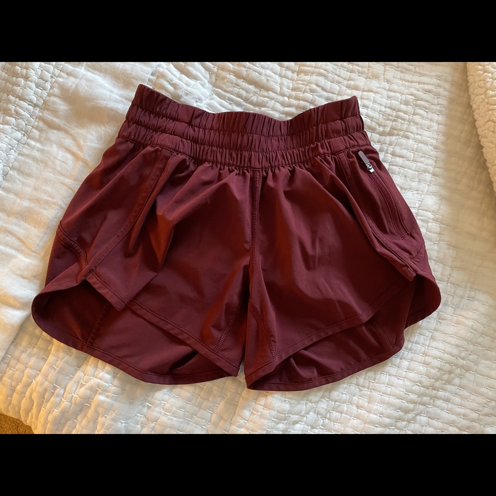 Tracker Low Rise short 4 inch / Red Merlot